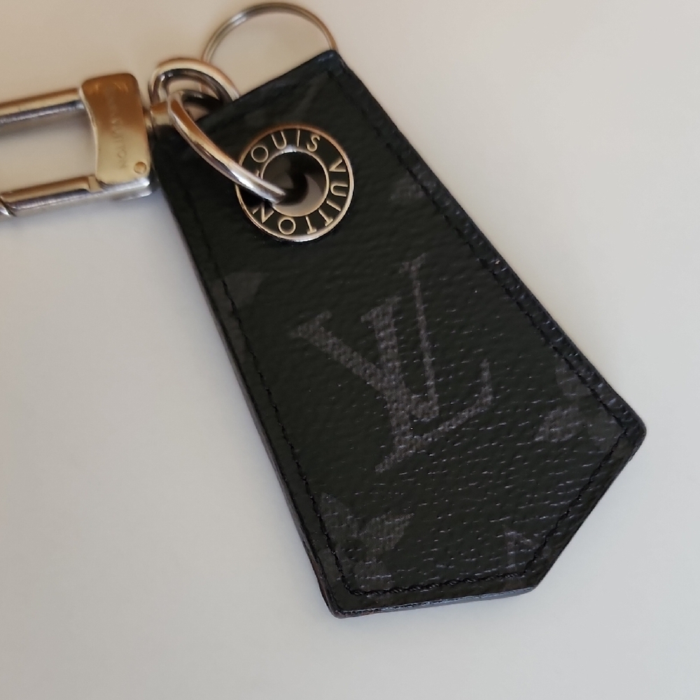 Louis Vuitton Enchappe Silver Eclipse Keychain - image 3